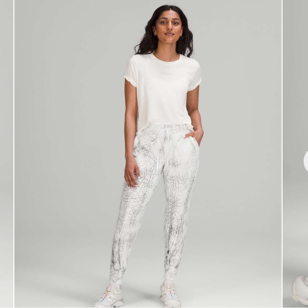 Lululemon Warm Down Jogger Thread Dye Womens Size 4 Grey White